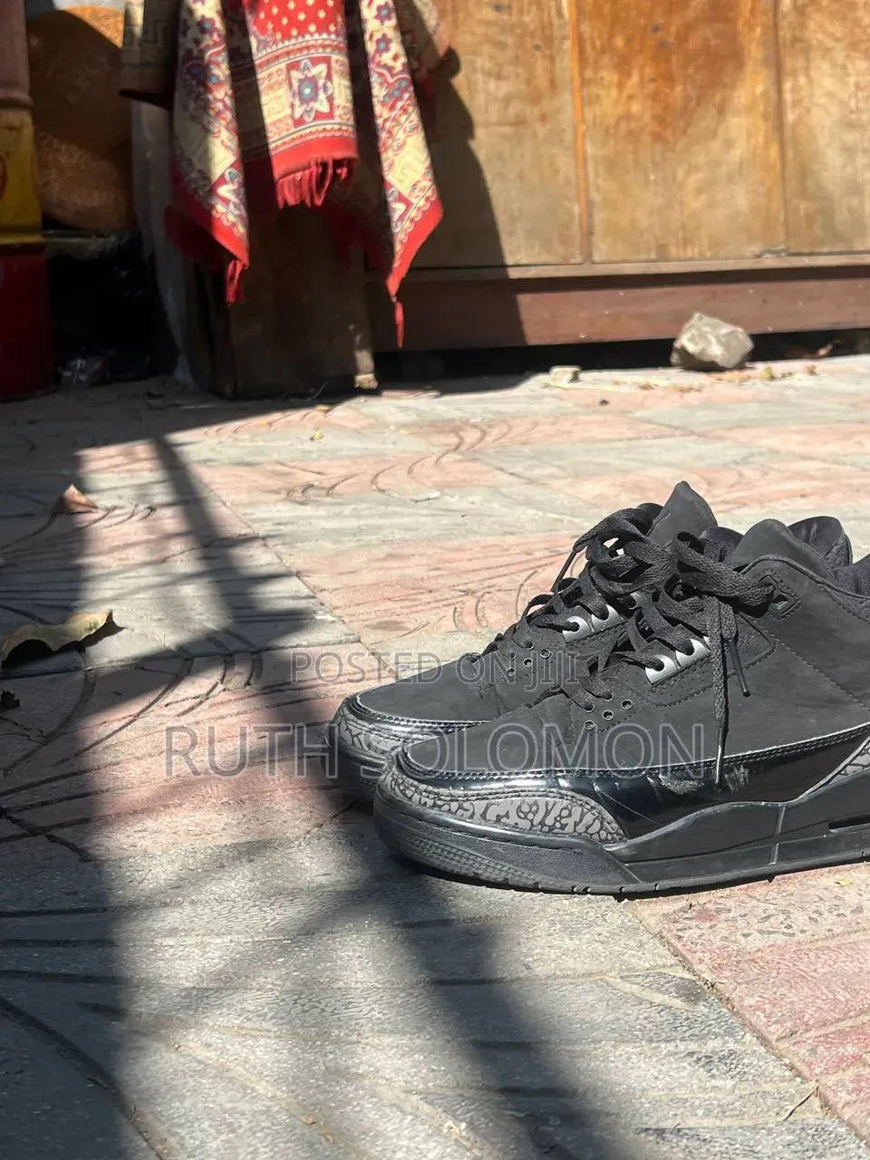 Jordan 3 Black Cat