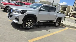 Toyota Hilux Revo Double Cab Deisel 2.4 AWD 2018