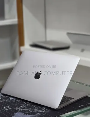 New Laptop Apple MacBook Pro 2019 16GB Intel Core i7 SSD 1T