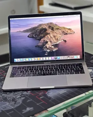 New Laptop Apple MacBook Pro 2019 16GB Intel Core i7 SSD 1T