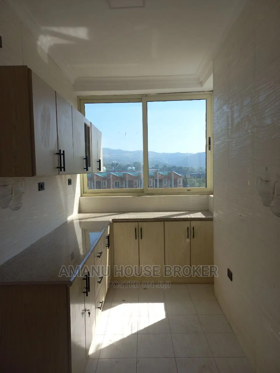 3bdrm Apartment in Urgent For Sale, Gullele for sale
