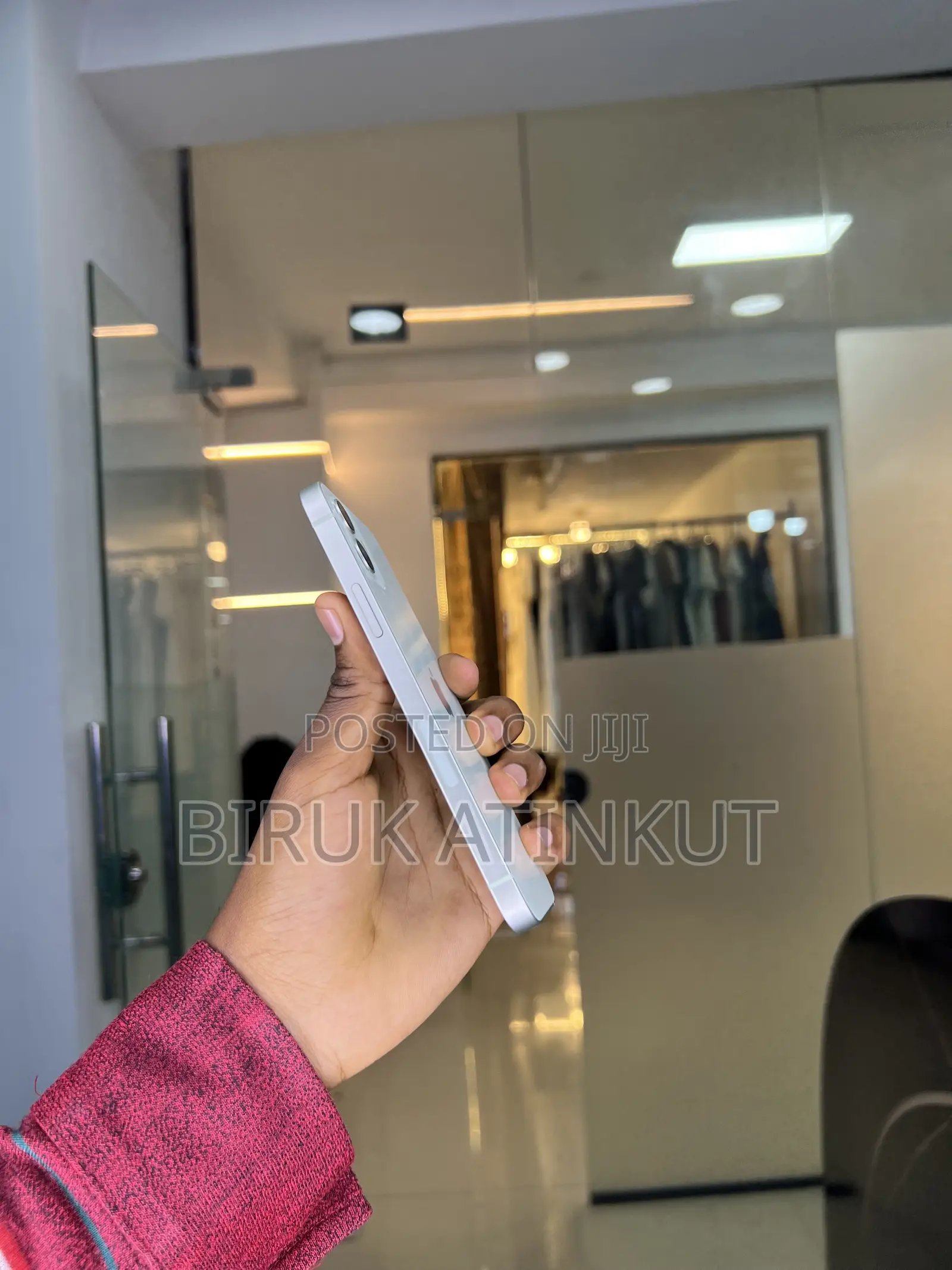 New Apple iPhone 12 128 GB White
