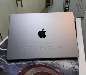 New Laptop Apple MacBook Pro 2021 M1 32GB Apple M1 Pro SSD 512GB