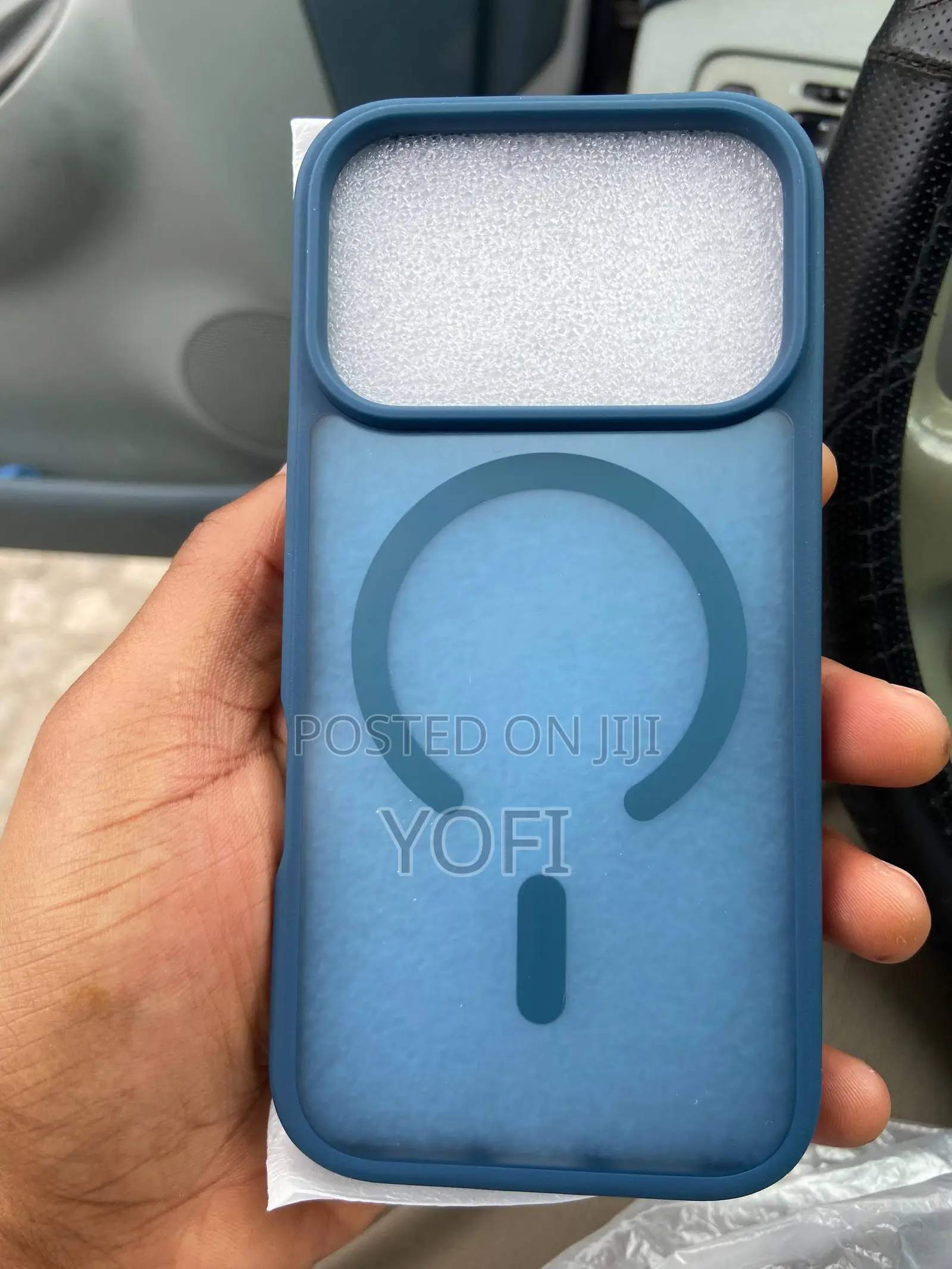 iPhone 17 Pro Cover