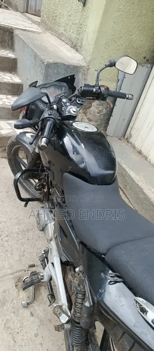 TVS Apache 180 RTR 2019 Black