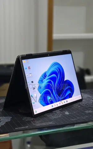 New Laptop HP Spectre X360 13 16GB Intel Core i7 SSD 512GB