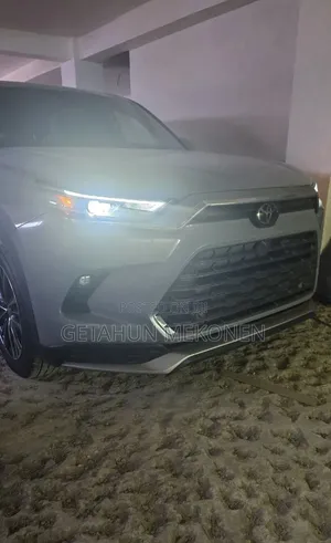 New Toyota Highlander 2025 Green