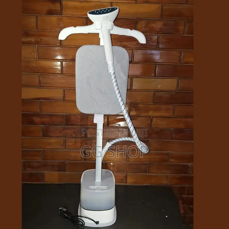 BM Garment Steamer 1.6L