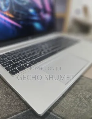 New Laptop HP EliteBook 850 G8 16GB Intel Core i7 SSD 512GB