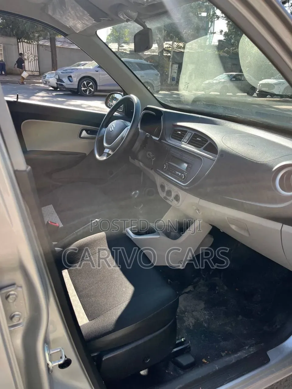 Suzuki Alto 2023 Silver
