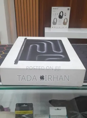 New Laptop Apple MacBook Pro 2026 M5 Max 36GB Apple M5 Max SSD 2T