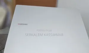 New Laptop Samsung Galaxy Book4 8GB Intel Core i5 SSD 512GB