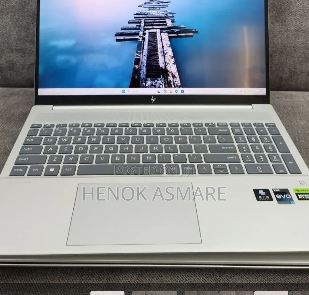 New Laptop HP Pavilion 15 16GB Intel Core i7 SSD 1T