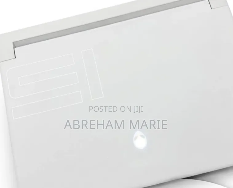 New Laptop Dell Alienware Aurora 16 16GB Intel Core i7 SSD 1T