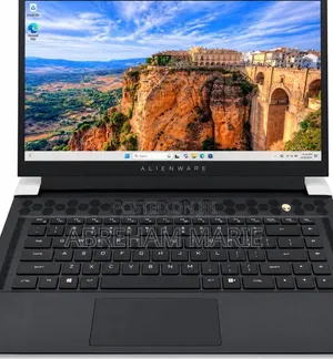 New Laptop Dell Alienware Aurora 16 16GB Intel Core i7 SSD 1T