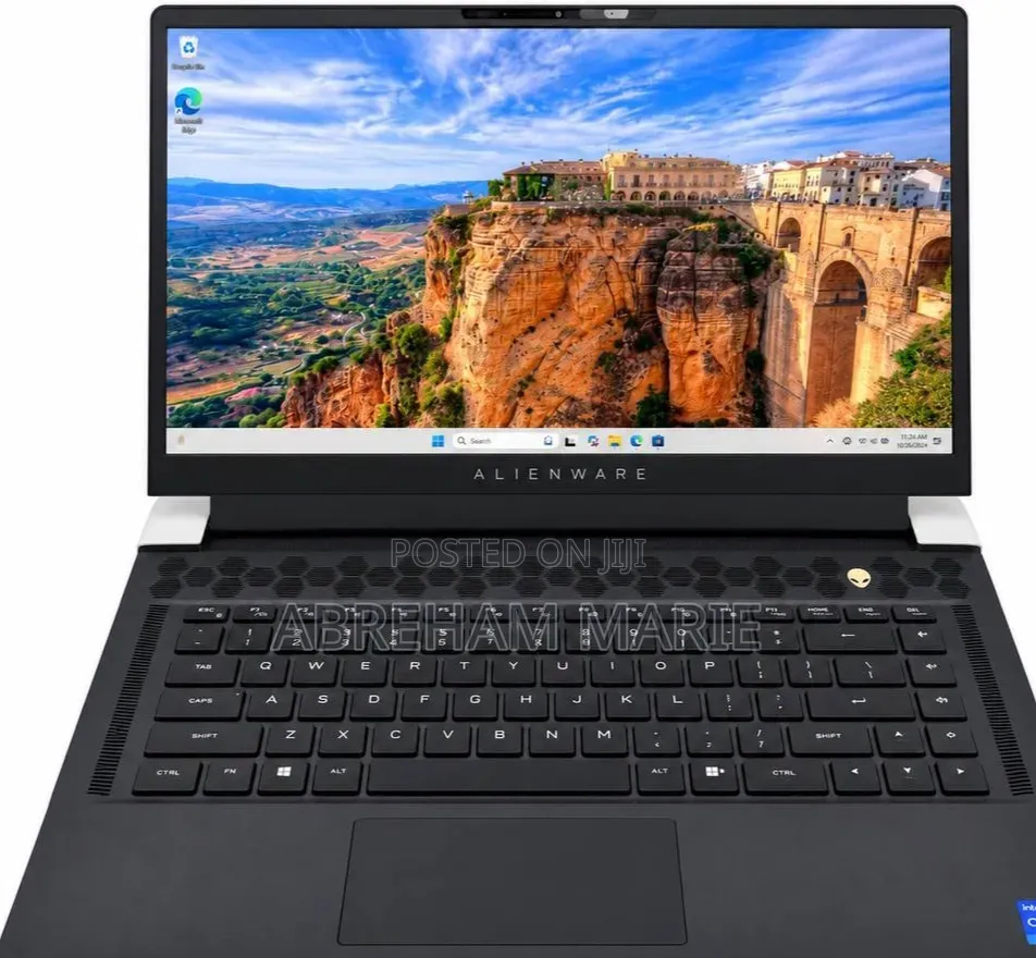 New Laptop Dell Alienware Aurora 16 16GB Intel Core i7 SSD 1T