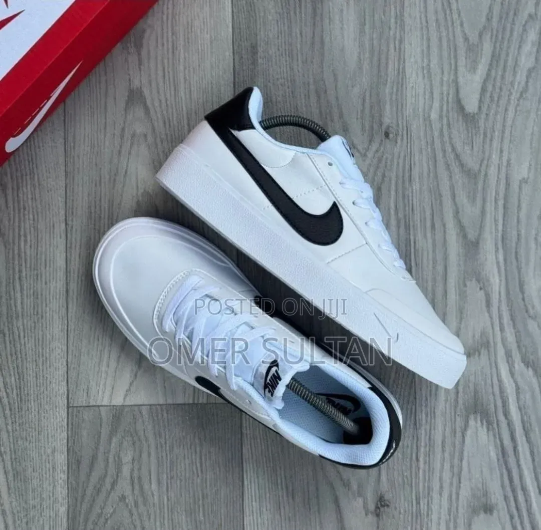 Nike ጫማ በቅናሽ