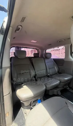 Hyundai Starex 2016 Grey