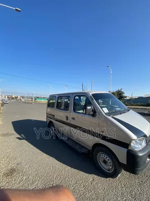 Suzuki Eeco 2024 Silver