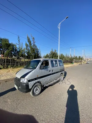 Suzuki Eeco 2024 Silver