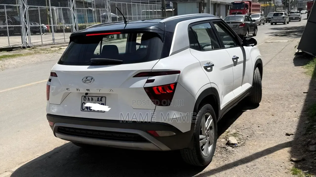 Hyundai Creta 2023 White