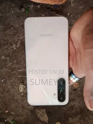 Samsung Galaxy M16 128 GB Rose Gold