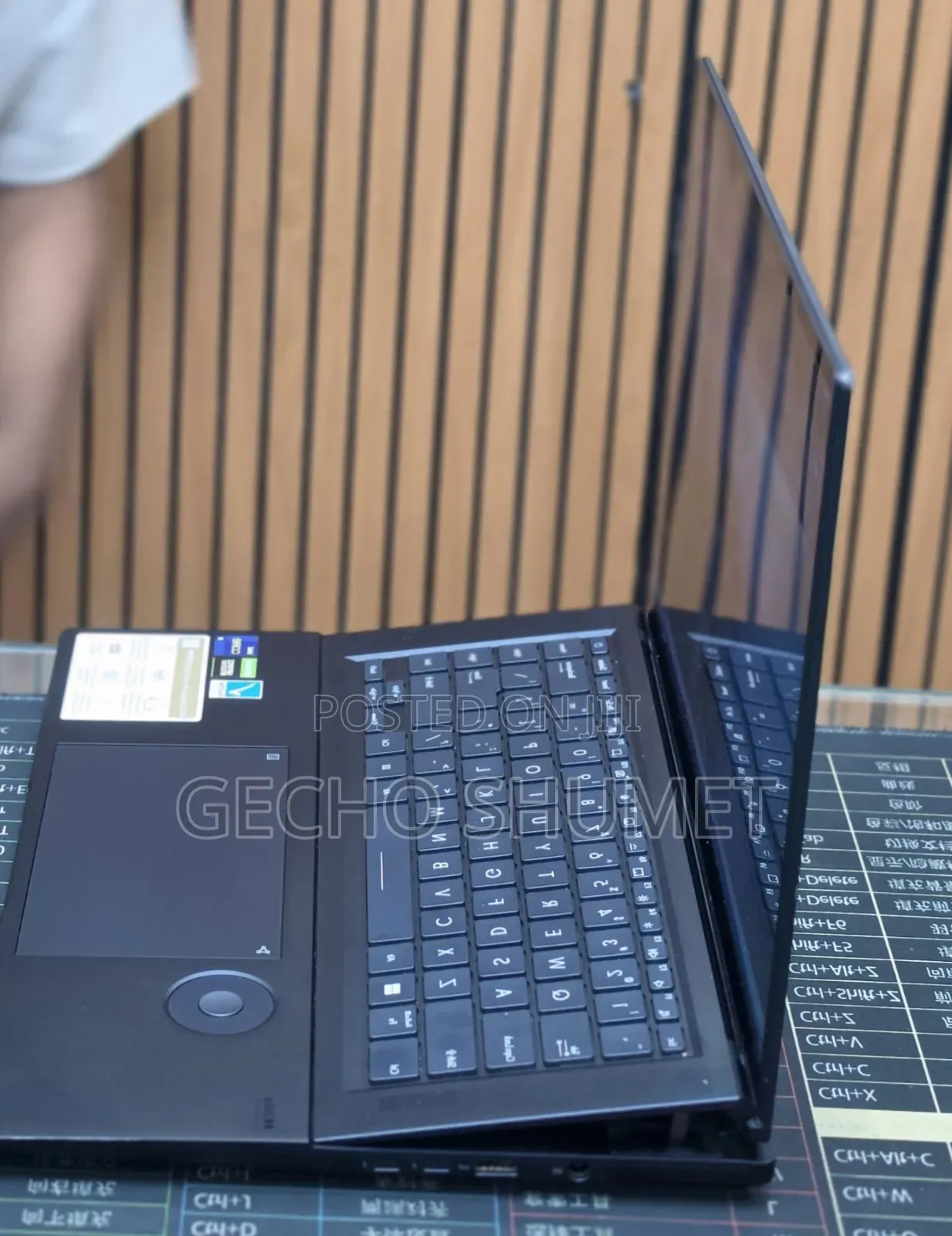 New Laptop Asus Zenbook 15 OLED 32GB Intel Core i9 SSD 1T