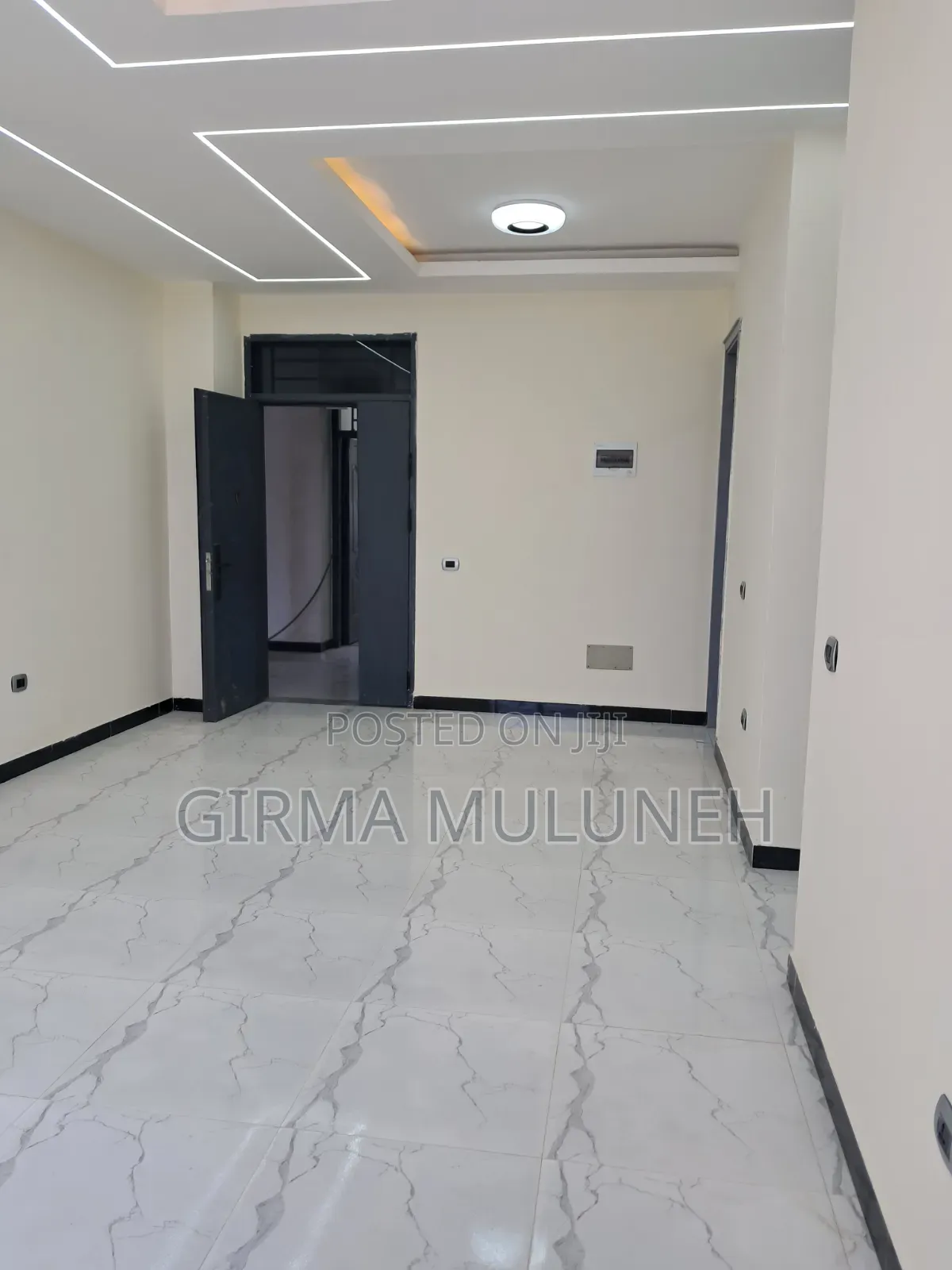 3bdrm Apartment in ሩፋኤል ቤተክርስቲያን አከባቢ, Gullele for sale
