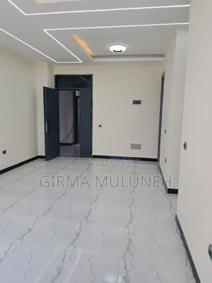 3bdrm Apartment in ሩፋኤል ቤተክርስቲያን አከባቢ, Gullele for sale