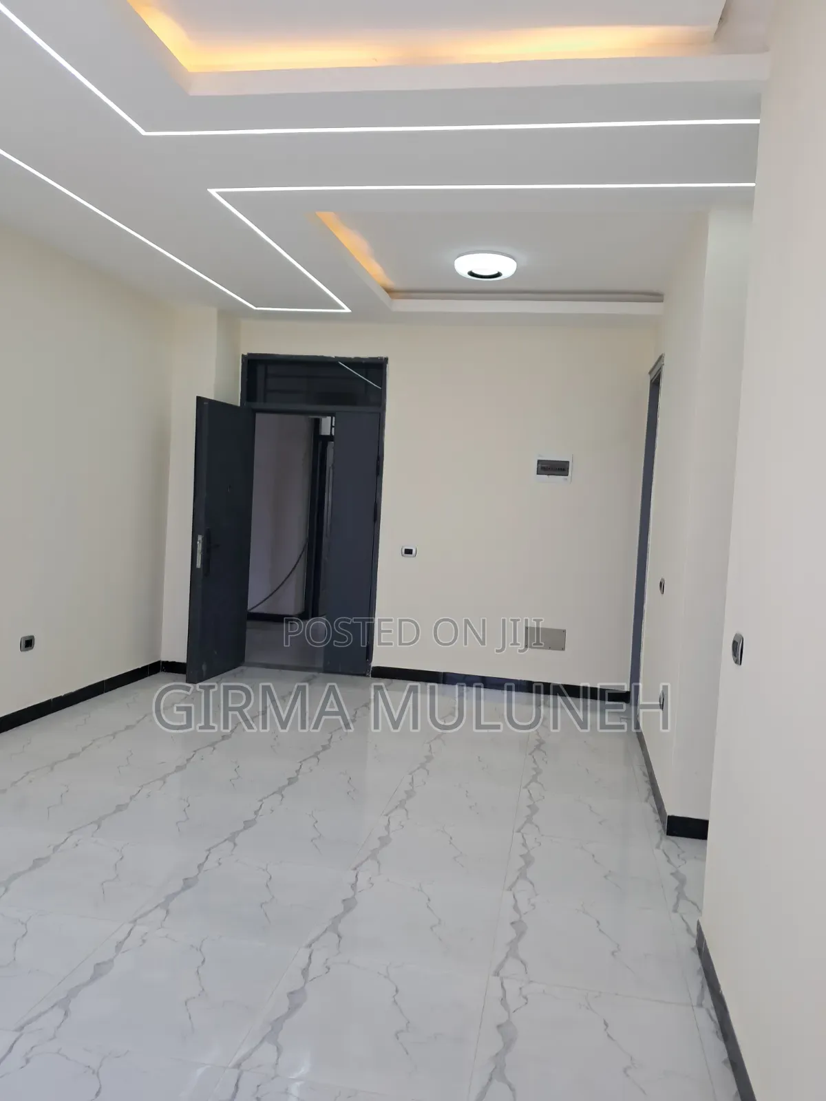 3bdrm Apartment in ሩፋኤል ቤተክርስቲያን አከባቢ, Gullele for sale
