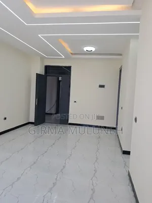3bdrm Apartment in ሩፋኤል ቤተክርስቲያን አከባቢ, Gullele for sale