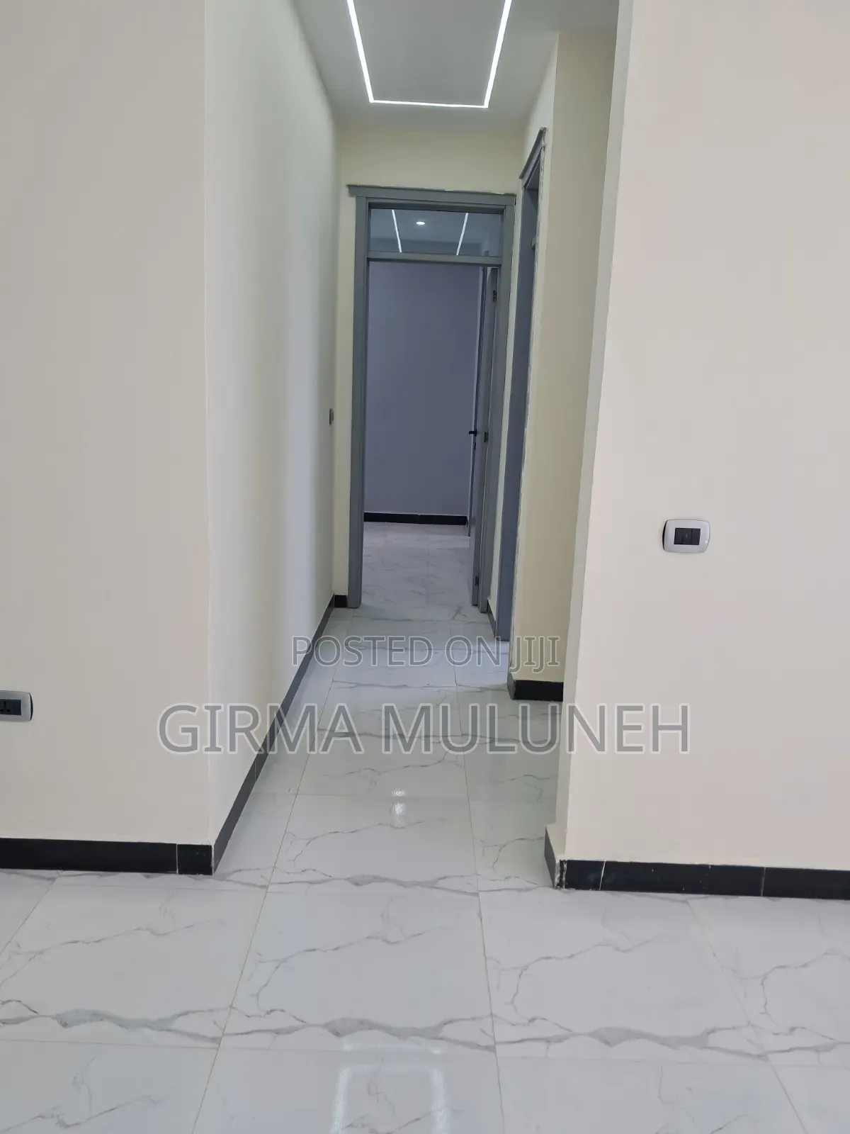 3bdrm Apartment in ሩፋኤል ቤተክርስቲያን አከባቢ, Gullele for sale