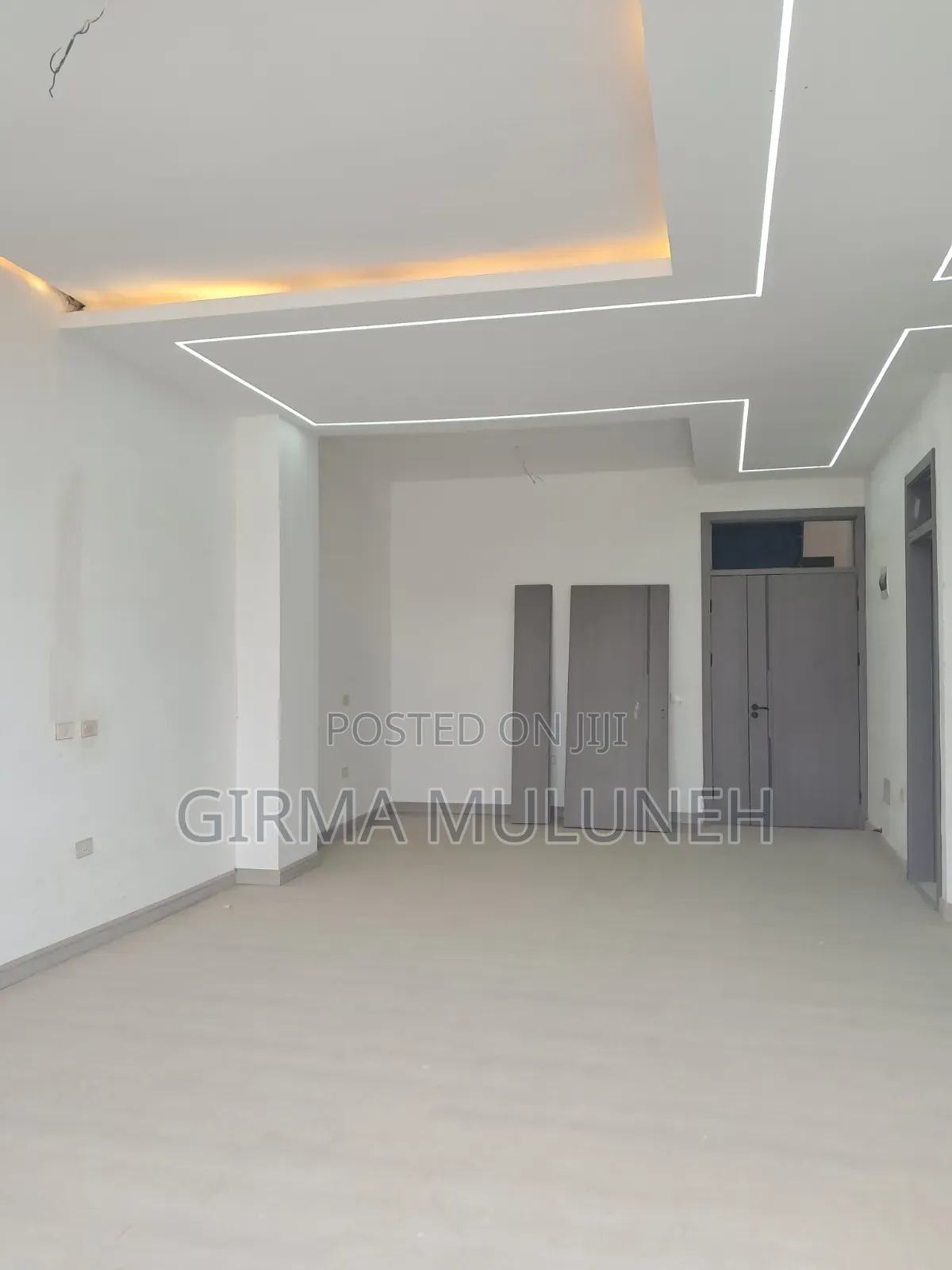 3bdrm Apartment in ሩፋኤል ቤተክርስቲያን አከባቢ, Gullele for sale