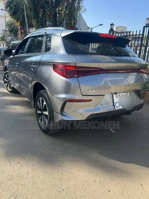 BYD E2 43 kWh 94 hp FWD 2025 Gray
