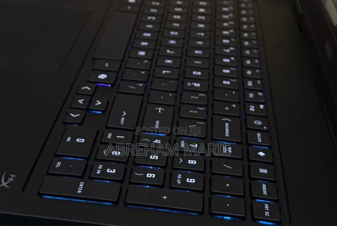 New Laptop HP Omen 16 16GB AMD Ryzen 9 SSD 1T