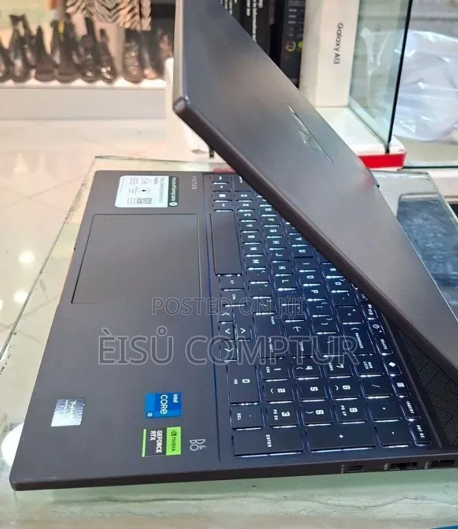 New Laptop HP Victus 15 16GB Intel Core i5 SSD 512GB