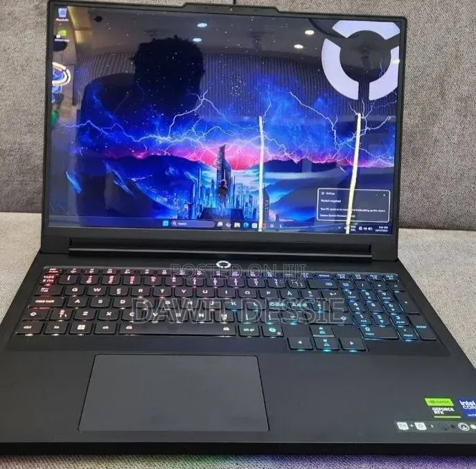 New Laptop Lenovo Legion 5i 32GB Intel Core Ultra 9 SSD 2T