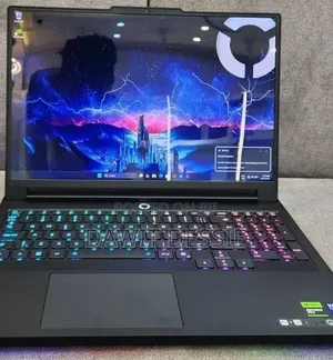 New Laptop Lenovo Legion 5i 32GB Intel Core Ultra 9 SSD 2T