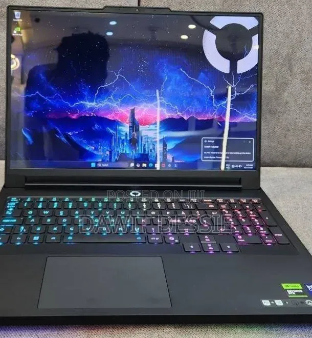 New Laptop Lenovo Legion 5i 32GB Intel Core Ultra 9 SSD 2T