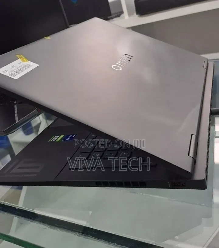 New Laptop HP Omen 16 16GB Intel Core i9 SSD 1T