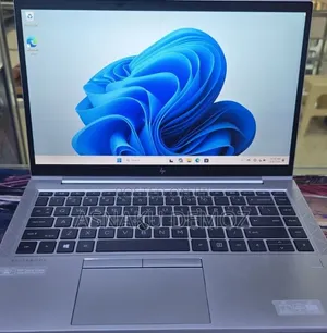 New Laptop HP EliteBook 830 G7 16GB Intel Core i5 SSD 512GB