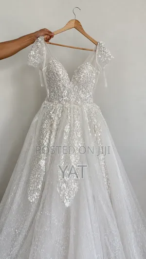 Wedding Dress (Vello)