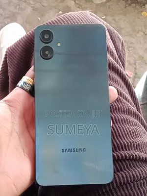 New Samsung Galaxy A06 64 GB Blue