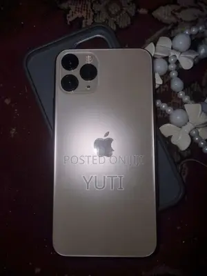 Apple iPhone 11 Pro 64 GB Gold