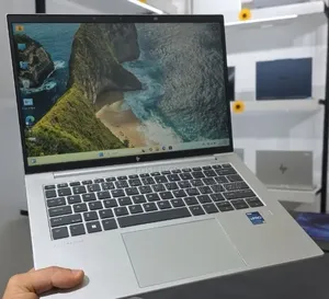 New Laptop HP EliteBook 840 G9 16GB Intel Core i7 SSD 512GB