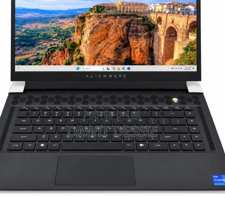 New Laptop Dell 16GB Intel Core i7 SSD 1T