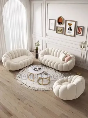 King's Sofa