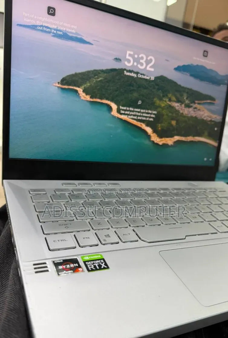 New Laptop Asus ROG Zephyrus G15 16GB AMD Ryzen 9 SSD 512GB