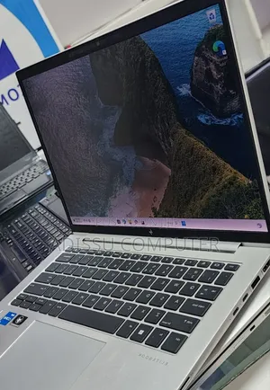 New Laptop HP EliteBook 840 G9 16GB Intel Core i7 SSD 512GB