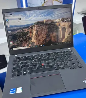 New Laptop Lenovo ThinkPad Yoga 16GB Intel Core i5 SSD 512GB